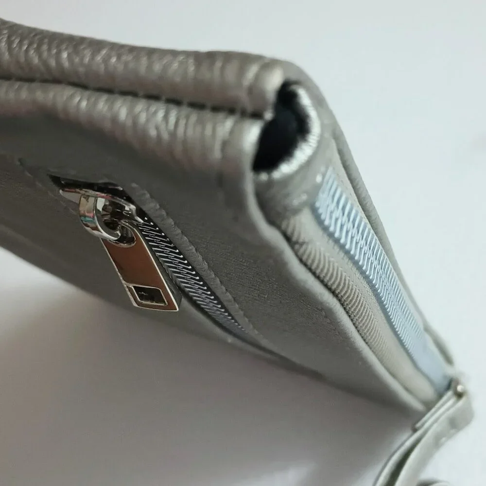 Safe Keeper Silver RFID Wristlet Women's Evening Clutch Bag Pleated w Big Bow